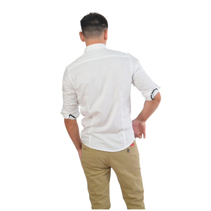 camisa blanca slim fit hombre EE Exclusive estilo urbano